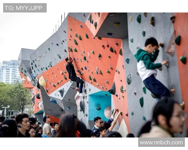 上海极限运动队引发的意识形态争议与社会反响探讨 上海极限运动队引发的意识形态争议与社会反响探讨