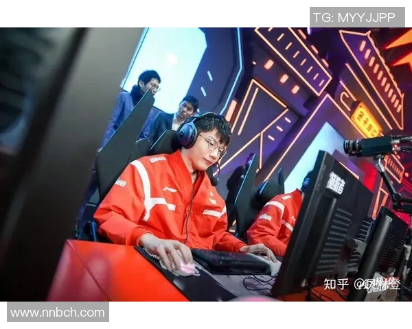 赛后复盘FPX与WE对决中的战术灵活性与应变能力分析 赛后复盘FPX与WE对决中的战术灵活性与应变能力分析